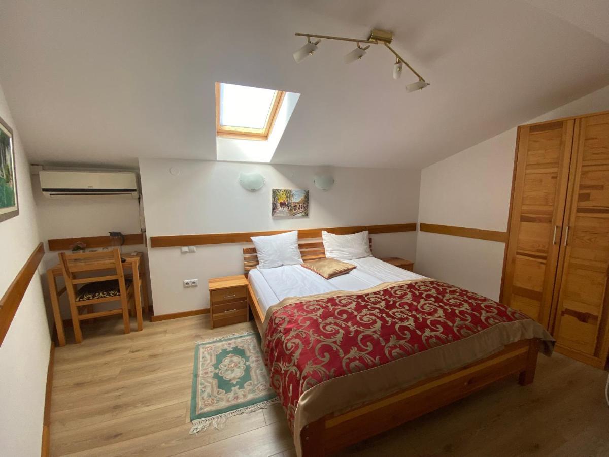 Hotel Berr Сараево Екстериор снимка