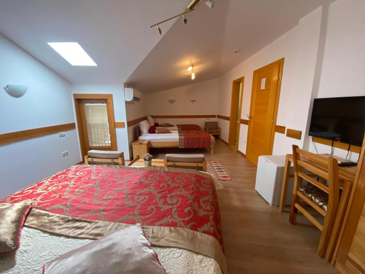 Hotel Berr Сараево Екстериор снимка