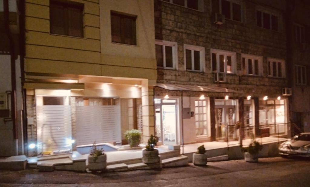 Hotel Berr Сараево Екстериор снимка