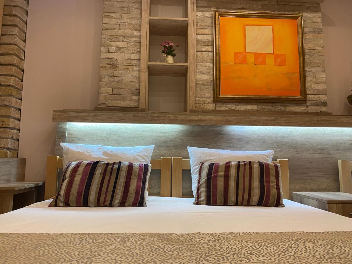 Hotel Berr Сараево Екстериор снимка